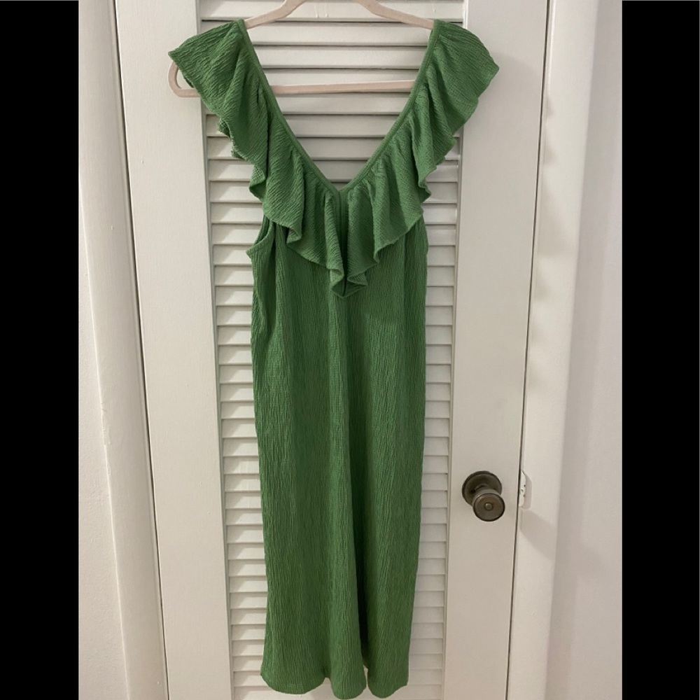 Zara ruffled dress, size S, color green